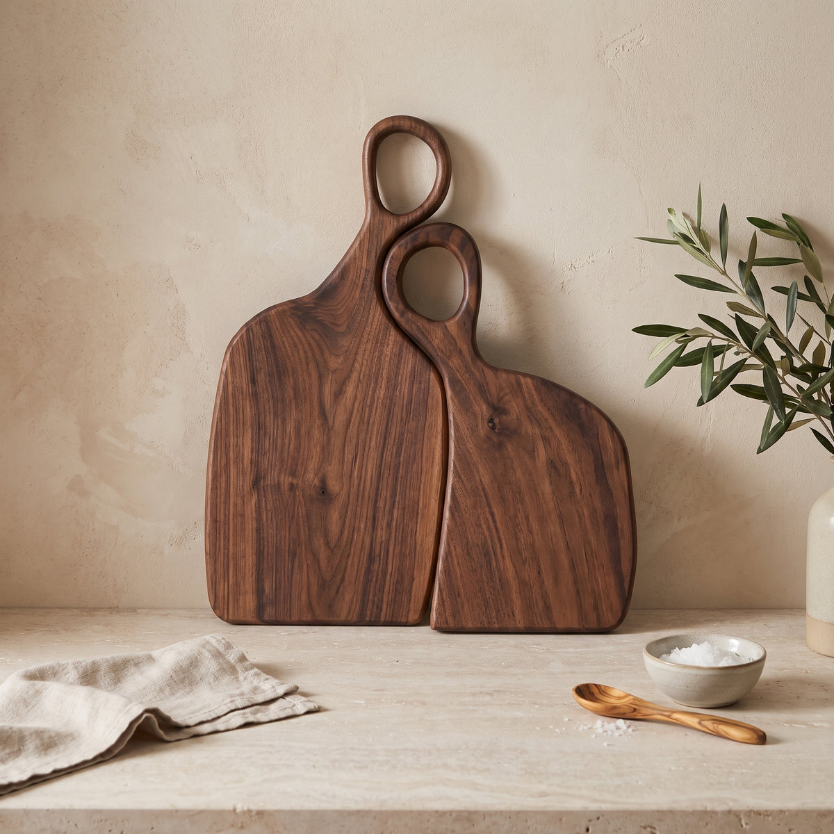 Acacia wood serving board — close view of grain and carved handle